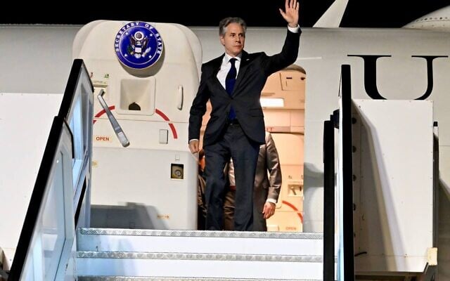 File - US Secretary of State Antony J. Blinken disembarks after landing in Israel’s Ben Gurion Airport, April 30, 2024. (David Azagury/US Embassy Jerusalem) File - US Secretary of State Antony J. Blinken disembarks after landing in Israel’s Ben Gurion Airport, April 30, 2024. (David Azagury/US Embassy Jerusalem)