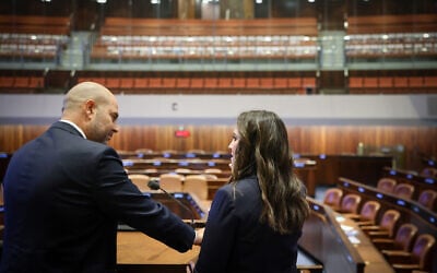 Knesset Speaker Amir Ohana and New York Congresswoman Elise Stefanik in the Knesset on May 19, 2024. (Noam Moskowitz, Office of the Knesset Spokesperson)