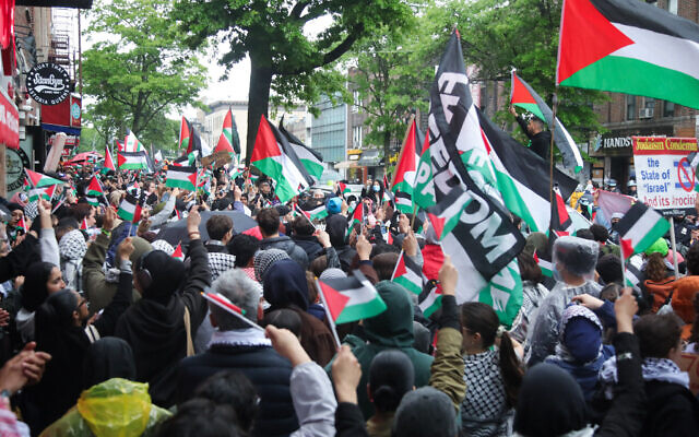 Pro-Palestinian and anti-Israel activists take part in a protest to mark the 76th anniversary of the Nakba in the Queens borough of New York on May 15, 2024. (Leonardo Munoz / Leonardo Munoz / AFP) Pro-Palestinian and anti-Israel activists take part in a protest to mark the 76th anniversary of the Nakba in the Queens borough of New York on May 15, 2024. (Leonardo Munoz / Leonardo Munoz / AFP)