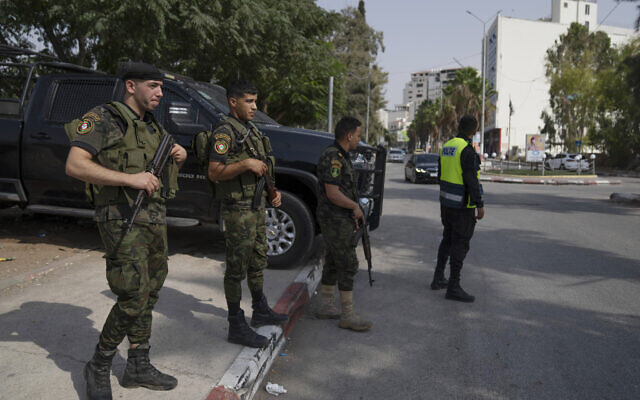 Illustrative: Palestinian security forces in the West Bank city of Jenin, August 13, 2023. (Nasser Nasser/AP) Illustrative: Palestinian security forces in the West Bank city of Jenin, August 13, 2023. (Nasser Nasser/AP)