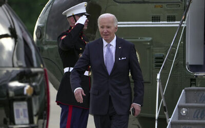 US President Joe Biden arrives at Delaware Air National Guard Base in New Castle, Delaware, May 3, 2024. (AP Photo/Manuel Balce Ceneta)