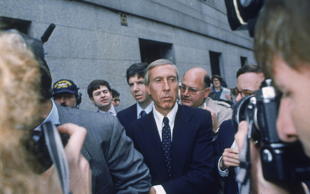 Ivan F. Boesky, center, leaves federal court in New York, April 24, 1987, after pleading guilty to one count of violating federal securities laws. (AP Photo/ G. Paul Burnett, File) Ivan F. Boesky, center, leaves federal court in New York, April 24, 1987, after pleading guilty to one count of violating federal securities laws. (AP Photo/ G. Paul Burnett, File)