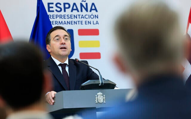 Spain's Foreign Minister Jose Manuel Albares Bueno addresses a media conference prior to talks on the Middle East in Brussels, Monday, May 27, 2024. (AP Photo/Geert Vanden Wijngaert) Spain's Foreign Minister Jose Manuel Albares Bueno addresses a media conference prior to talks on the Middle East in Brussels, Monday, May 27, 2024. (AP Photo/Geert Vanden Wijngaert)
