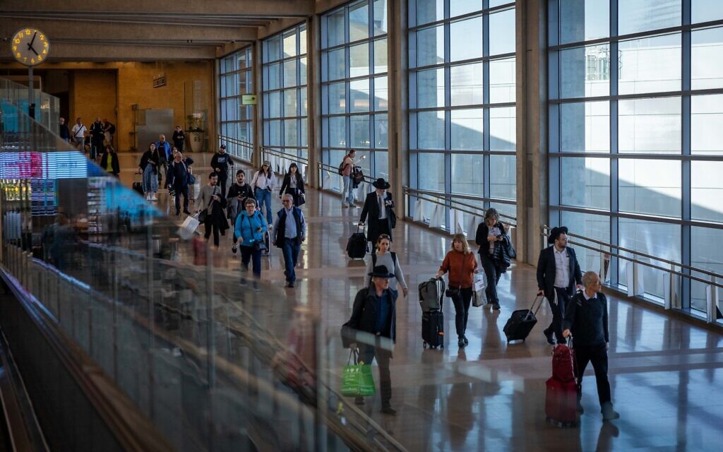 Travelers to Israel face a new headache: Applying for a travel permit from Jan. 1