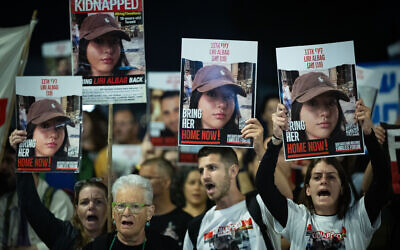 Protesters call for the release of the Israelis held hostage by Hamas terrorists in Gaza at a demonstration outside the Prime Minister's Office in Jerusalem, May 22, 2024. (Yonatan Sindel/Flash90)