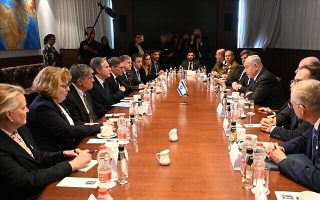 US Secretary of State Antony Blinken (center left) and Prime Minister Benjamin Netanyahu (center right) hold a meeting with their respective teams in Jerusalem, May 1, 2024. (Omer Meron/GPO) US Secretary of State Antony Blinken (center left) and Prime Minister Benjamin Netanyahu (center right) hold a meeting with their respective teams in Jerusalem, May 1, 2024. (Omer Meron/GPO)