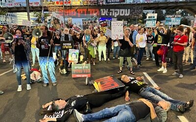 Hostages' families and their supporters calling for an immediate deal to release their loved ones block Begin Street in Tel Aviv, May 2, 2024. (Yael Gadot/Pro-Democracy Movement)