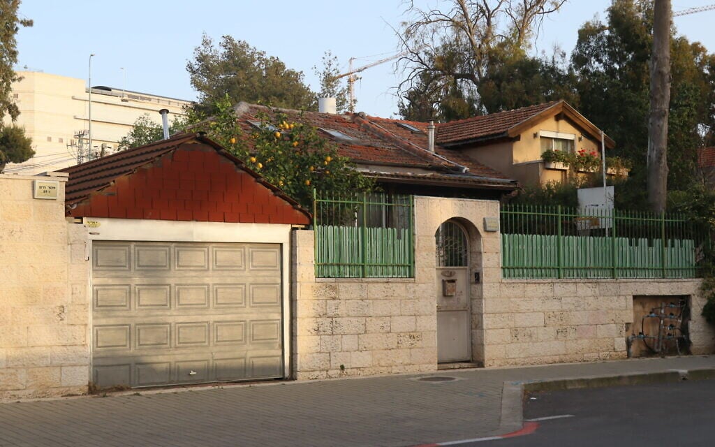 Jerusalem's Mekor Haim neighborhood today. (Shmuel Bar-Am)