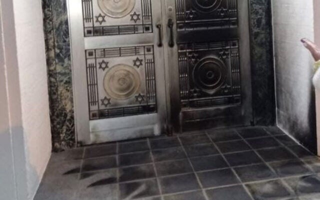 The aftermath of a fire outside Schara Tzedeck synagogue in Vancouver, Canada on May 30, 2024. (B'nai B'rith Canada) The aftermath of a fire outside Schara Tzedeck synagogue in Vancouver, Canada on May 30, 2024. (B'nai B'rith Canada)