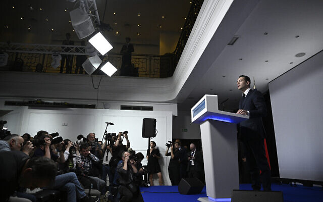 French far-right National Rally party president and lead MEP Jordan Bardella gives a speech during the party's election evening as the results of the first round of the parliamentary elections are announced in Paris on June 30, 2024. (JULIEN DE ROSA / AFP) French far-right National Rally party president and lead MEP Jordan Bardella gives a speech during the party's election evening as the results of the first round of the parliamentary elections are announced in Paris on June 30, 2024. (JULIEN DE ROSA / AFP)