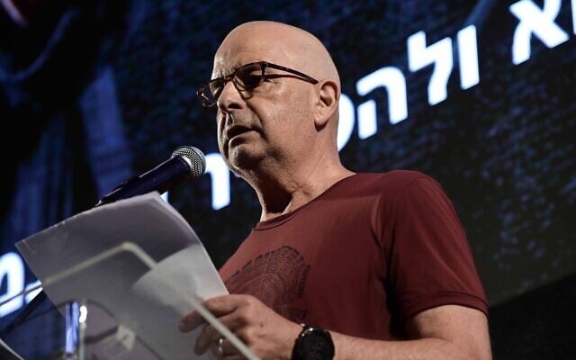 Former Shin Bet head Yuval Diskin speaks during a protest against Prime Minister Benjamin Netanyahu and the current Israeli government outside the Kirya IDF HQ in Tel Aviv, June 22, 2024. (Tomer Neuberg/Flash90) Former Shin Bet head Yuval Diskin speaks during a protest against Prime Minister Benjamin Netanyahu and the current Israeli government outside the Kirya IDF HQ in Tel Aviv, June 22, 2024. (Tomer Neuberg/Flash90)