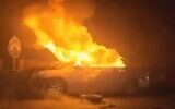 A torched car belonging to an Israeli man who mistakenly entered the Palestinian town of Qalandiya in the West Bank on June 29, 2024. (Screenshot: X; used in accordance with Clause 27a of the Copyright Law)