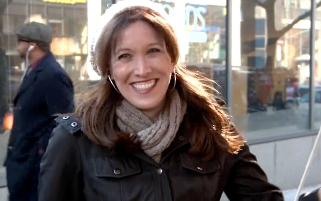Heather Conn Hendel in a video published March 27, 2017, for an annual dinner of the Manhattan Jewish Experience Synagogue in which she was honored for her volunteer work. (Screen capture: Youtube/Mark Wildes MJE, used in accordance with Clause 27a of the Copyright Law) Heather Conn Hendel in a video published March 27, 2017, for an annual dinner of the Manhattan Jewish Experience Synagogue in which she was honored for her volunteer work. (Screen capture: Youtube/Mark Wildes MJE, used in accordance with Clause 27a of the Copyright Law)
