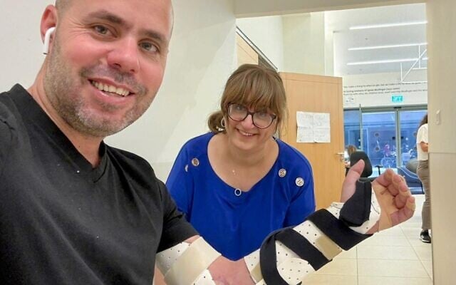Dr. Aviva Wolff with a patient at the Kaylie Rehabilitation Medical Center at ADI Negev-Nahalat Eran (Courtesy)