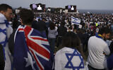 Members of the Australian Jewish community hold a vigil in Sydney on October 11, 2023. (David Gray / AFP)