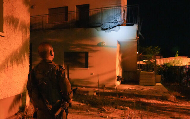 Illustrative: View of a house that was hit by a rocket fired from Lebanon at the northern city of Kiryat Shmona, July 13, 2024. (Ayal MArgolin/Flash90) Illustrative: View of a house that was hit by a rocket fired from Lebanon at the northern city of Kiryat Shmona, July 13, 2024. (Ayal MArgolin/Flash90)