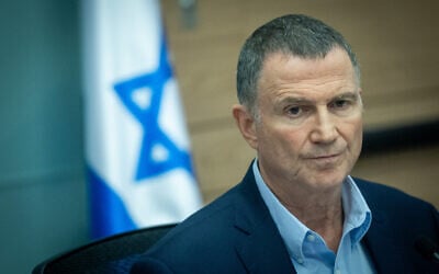 Committee chairman Yuli Edelstein (Likud) at a Defense and Foreign Affairs Committee meeting at the Knesset in Jerusalem, July 16, 2024. (Yonatan Sindel/Flash90)