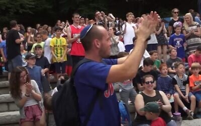 Campers at Surprise Lake Camp in North Highlands, upstate New York, in a 2016 promotional video (Screen capture: Youtube/Surprise Lake Camp; used in accordance with Clause 27a of the Copyright Law)