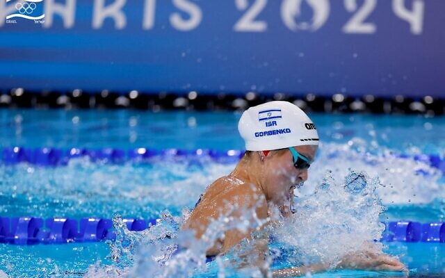 Israeli swimmer Anastasia Gorbenko swims in the women's 100m breaststroke at the Paris Olympics on July 28, 2024. (Simona Castervillari/Israeli Swimming Association) Israeli swimmer Anastasia Gorbenko swims in the women's 100m breaststroke at the Paris Olympics on July 28, 2024. (Simona Castervillari/Israeli Swimming Association)