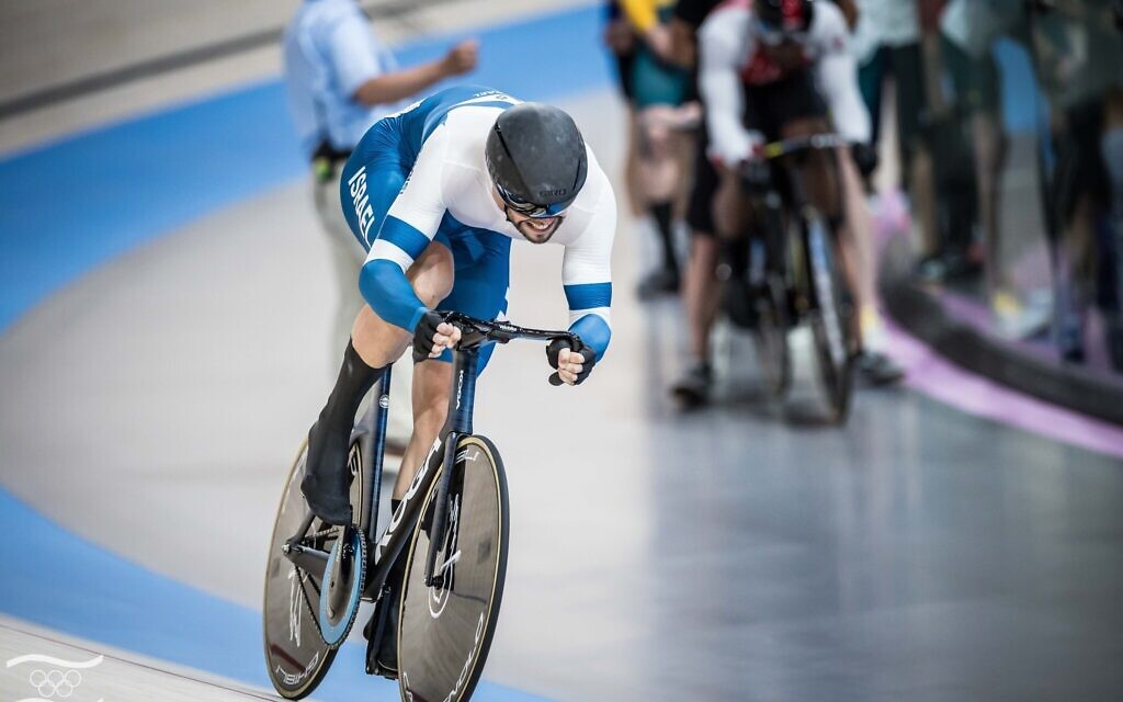 Israeli cyclist Mikhail Yakovlev races in the men's sprint at the 2024 Paris Olympics on August 7, 2024. (Olympic Committee of Israel)