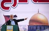 Gaza-based Hamas chief Yahya Sinwar addresses supporters during a rally marking Al-Quds (Jerusalem) Day, in Gaza City, on April 14, 2023. (Mohammed ABED / AFP)
