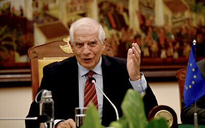 High Representative of the European Union for Foreign Affairs and Security Policy Josep Borrell speaks during a meeting at the Government Guest House in Hanoi on July 30, 2024. (Nhac NGUYEN / AFP)