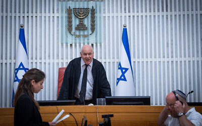 Supreme Court justice Uzi Vogelman at the court in Jerusalem for a petition asking the state to close the detention facility at the Sde Teiman military base, June 5, 2024 (Photo by Yonatan Sindel/Flash90)