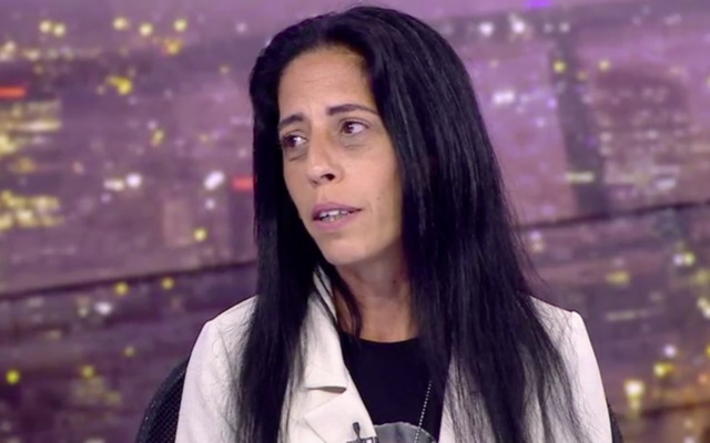 Einav Zangauker, whose son Matan has been held by Hamas in Gaza since October 7, speaks to Channel 12 News on August 12, 2024. (Screenshot, used in accordance with Clause 27a of the Copyright Law)