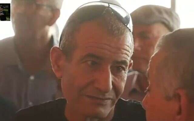 Rescued hostage Farhan al-Qadi speaks to reporters from a tent set up near his home near the Bedouin town of Rahat to celebrate his return, August 28, 2024. (Screenshot: N12)