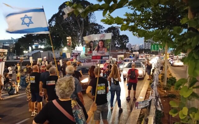 Protesters demand hostage deal in demonstration outside IDF ...