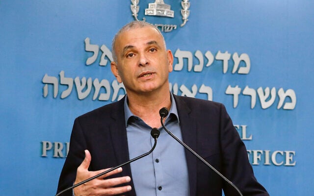 Then-Finance Minister Moshe Kahlon speaks at a press conference at the PM's office in Jerusalem. November 11, 2020. (Olivier Fitoussi/FLASH90) Then-Finance Minister Moshe Kahlon speaks at a press conference at the PM's office in Jerusalem. November 11, 2020. (Olivier Fitoussi/FLASH90)