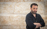 Channel 13 reporter Raviv Drucker at the Supreme Court in Jerusalem, July 25, 2024. (Chaim Goldberg/Flash90)