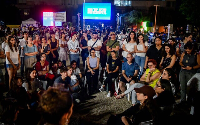 Israelis attend an event calling for the release of those held hostage by Hamas terrorists in Gaza, at Hostage Square in Tel Aviv, September 24, 2024 (Avshalom Sassoni/Flash90) Israelis attend an event calling for the release of those held hostage by Hamas terrorists in Gaza, at Hostage Square in Tel Aviv, September 24, 2024 (Avshalom Sassoni/Flash90)