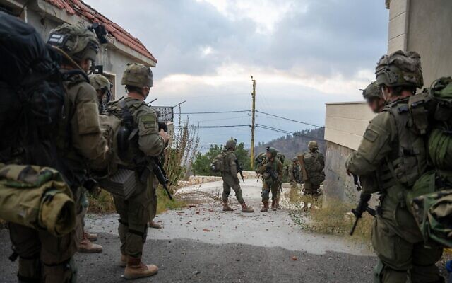 Troops of the IDF Commando Brigade operate in southern Lebanon, in a handout photo published October 5, 2024. (Israel Defense Forces) Troops of the IDF Commando Brigade operate in southern Lebanon, in a handout photo published October 5, 2024. (Israel Defense Forces)