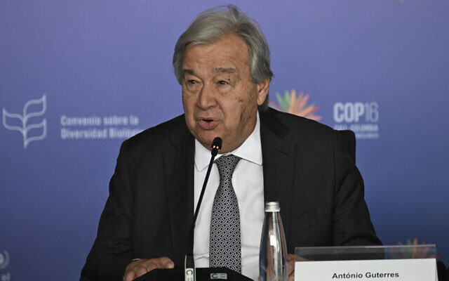 UN Secretary-General Antonio Guterres speaks during a press conference at the blue zone of the COP16 summit in Cali, Colombia, on October 30, 2024 (JOAQUIN SARMIENTO / AFP)