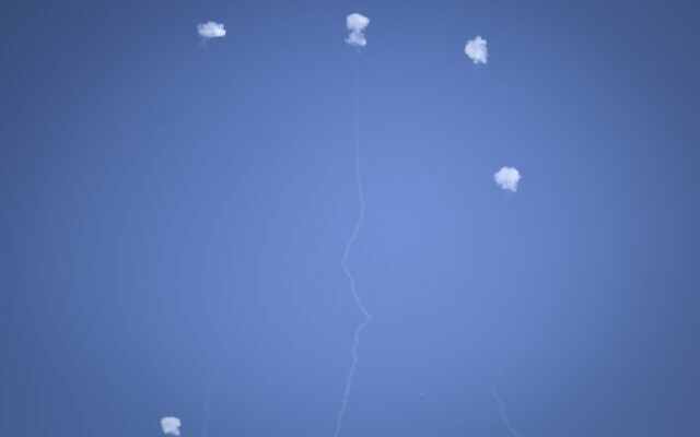 An Israeli anti missile system intercept missiles fired from Lebanon as it seen from the northern Israeli city of Haifa, on October 23, 2024. (Michael Giladi/Flash90) An Israeli anti missile system intercept missiles fired from Lebanon as it seen from the northern Israeli city of Haifa, on October 23, 2024. (Michael Giladi/Flash90)