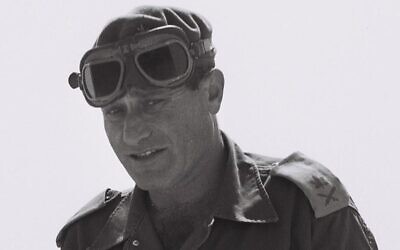 Then-IDF Southern Command chief Maj. Gen. Yeshayahu 'Shaike' Gavish seen on June 13, 1967. (CC BY-SA, GPO via Wikipedia)
