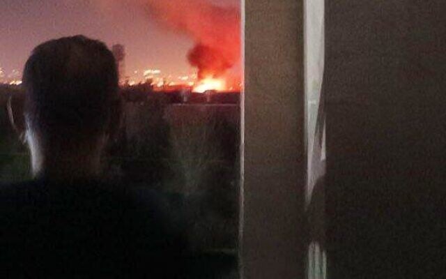 An unconfirmed image circulating on social media purports to show a site of an explosion in the Tehran area in the early hours of October 26, 2024, as Israel announces it is carrying out 'precise strikes' on Iranian military targets. (Social media: used in accordance with Clause 27a of the Copyright Law) An unconfirmed image circulating on social media purports to show a site of an explosion in the Tehran area in the early hours of October 26, 2024, as Israel announces it is carrying out 'precise strikes' on Iranian military targets. (Social media: used in accordance with Clause 27a of the Copyright Law)