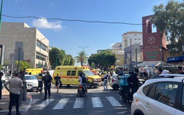 The scene of a stabbing incident in Hadera, October 9, 2024. (Magen David Adom) The scene of a stabbing incident in Hadera, October 9, 2024. (Magen David Adom)