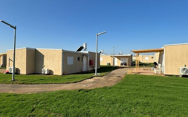 Temporary homes in Omer, near Beersheba, in southern Israel, built for evacuees from Kibbutz Kissufim, near the Gaza border. (Tekuma Authority) Temporary homes in Omer, near Beersheba, in southern Israel, built for evacuees from Kibbutz Kissufim, near the Gaza border. (Tekuma Authority)
