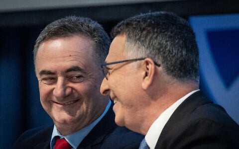 Foreign Minister Gideon Sa'ar, right, and Defense Minister Israel Katz, at the Foreign Ministry in Jerusalem on November 10, 2024. (Yonatan Sindel/Flash90)