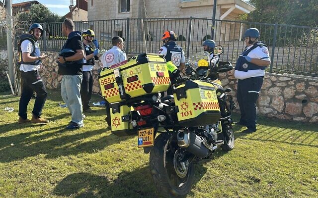 Medics at the scene of a deadly rocket strike in Nahariya on November 21, 2024 (Magen David Adom)