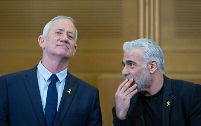 Head of the National Unity party Benny Gantz and head of Yesh Atid party Yair Lapid in a joint press conference at the Knesset. 6 November 2024. (Yonatan Sindel/Flash90)