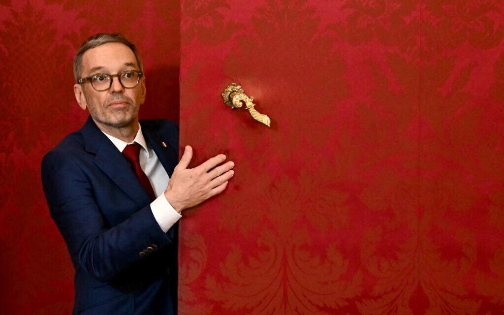 For the first time since WWII, Austria’s far right gets mandate to lead government