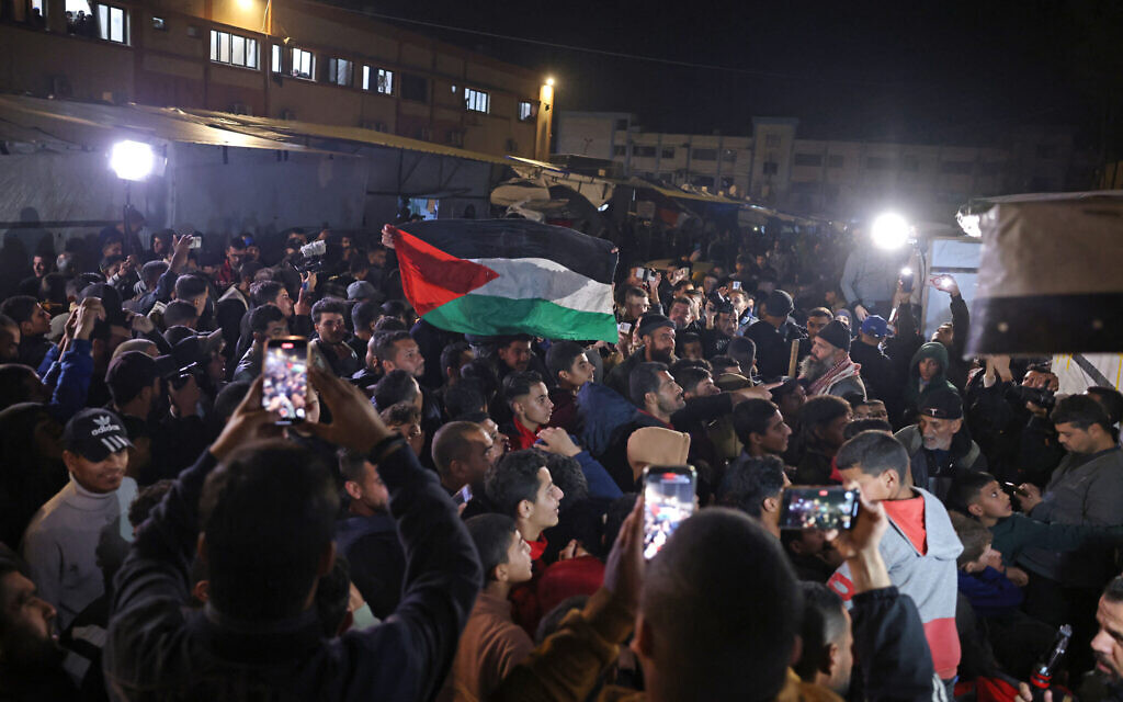 ‘I feel joy despite everything we’ve lost’: Palestinians cheer Gaza ceasefire deal