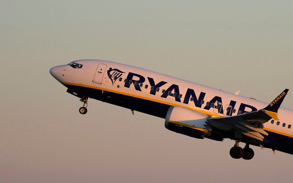 Man nearly sucked out of ‘detached’ window on Ryanair flight from Greece