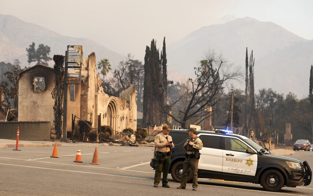 California firefighters make some progress, but largest fires remain out of control
