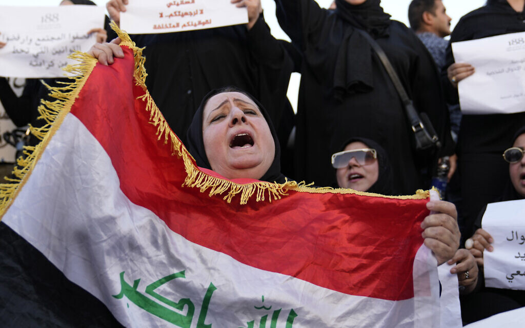 Iraq passes law that could allow for child marriages according to cleric rulings