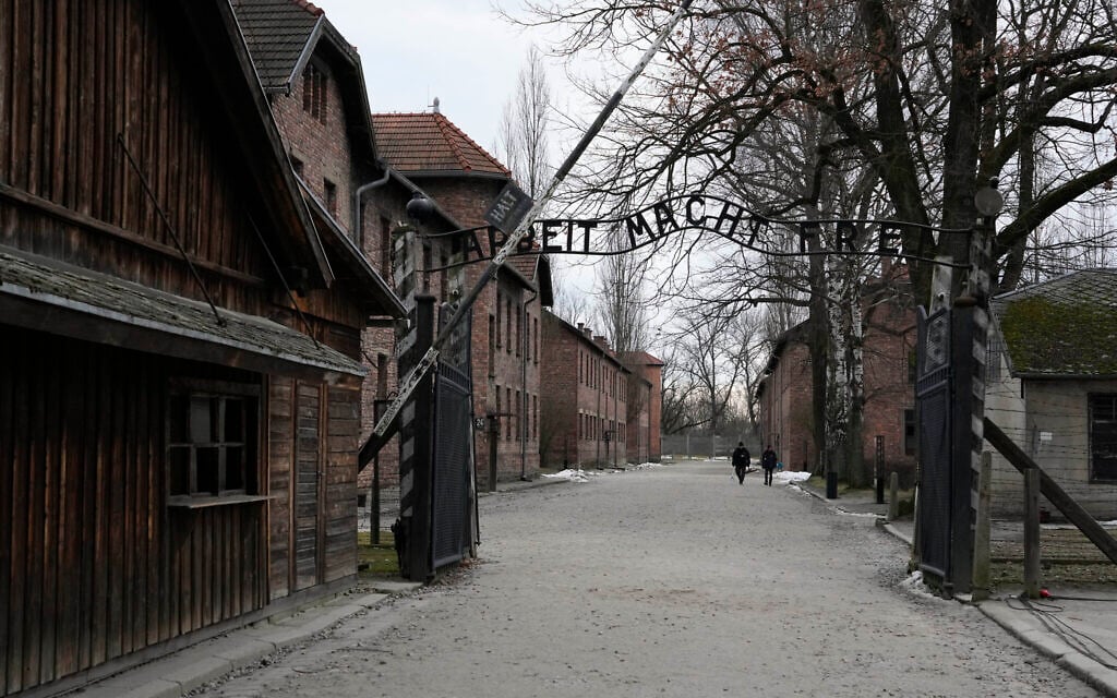 Auschwitz museum sounds alarm over ‘harmful’ AI images of Holocaust victims
