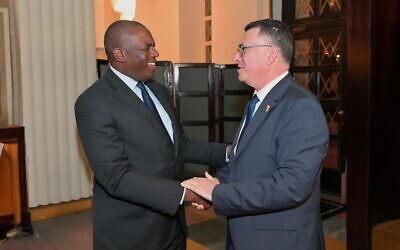 Foreign Minister Gideon Sa'ar (right) meets visiting UK Foreign Secretary David Lammy in Jerusalem on January 12, 2025. (Shlomi Amsalem/ Foreign Ministry)